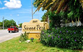 1/1 Bed&Bath Condos 5 Min Drive To Siesta